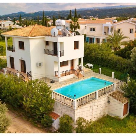 Marilia 1 Villa Polis Luaran gambar